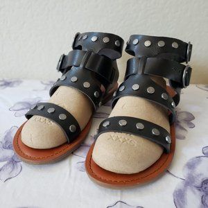 American Eagle Flat Black Gladiator Sandals Sz 5